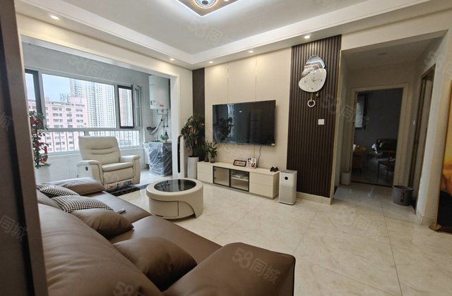 金柱绿城 商品区 精装修带车位 诚信出售价格可谈