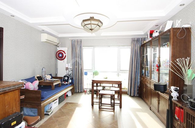 首城国际1室1厅70.8㎡480万二手房图片