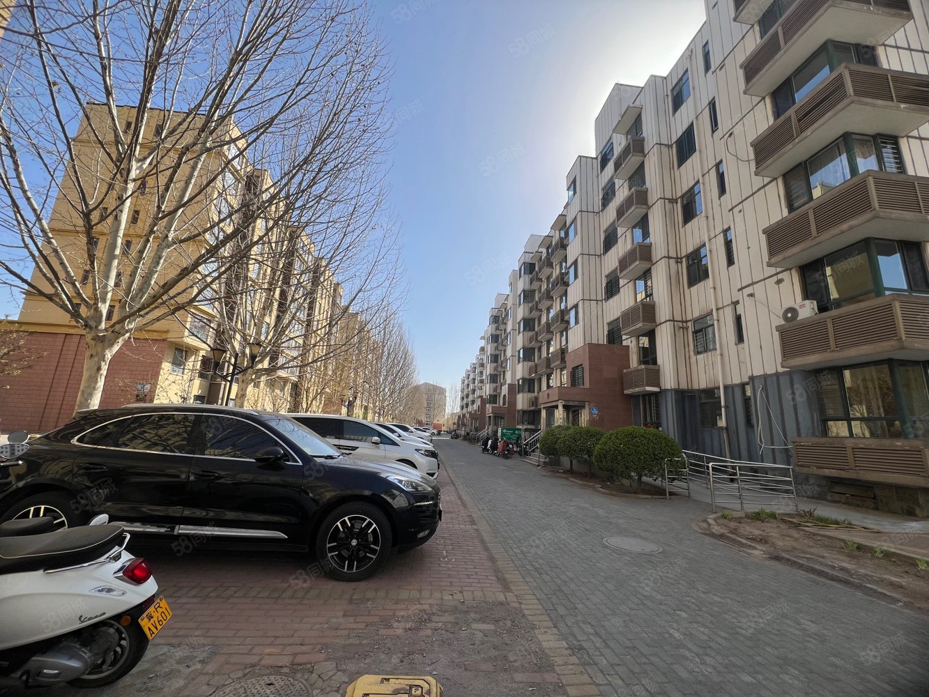 盛德花园六层电梯洋房三楼送车位地下室主卧客厅朝阳