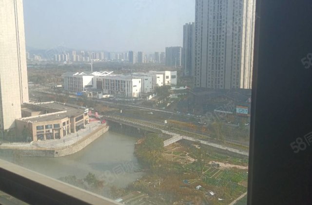 悦峰华庭3室2厅122㎡92万二手房图片