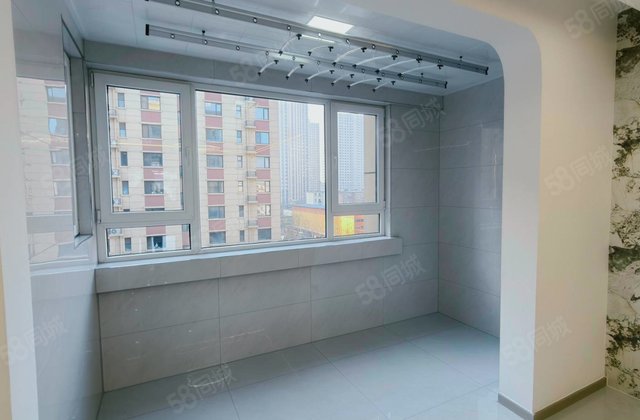 中廉良新村3室2厅147㎡92.8万二手房图片