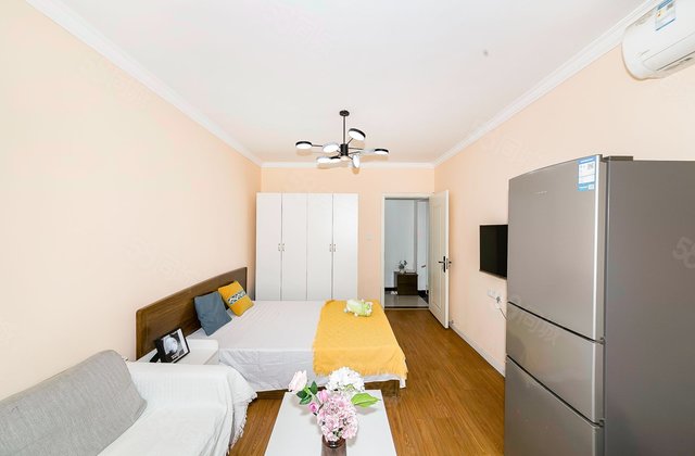 白大楼3室0厅64.9㎡350万二手房图片