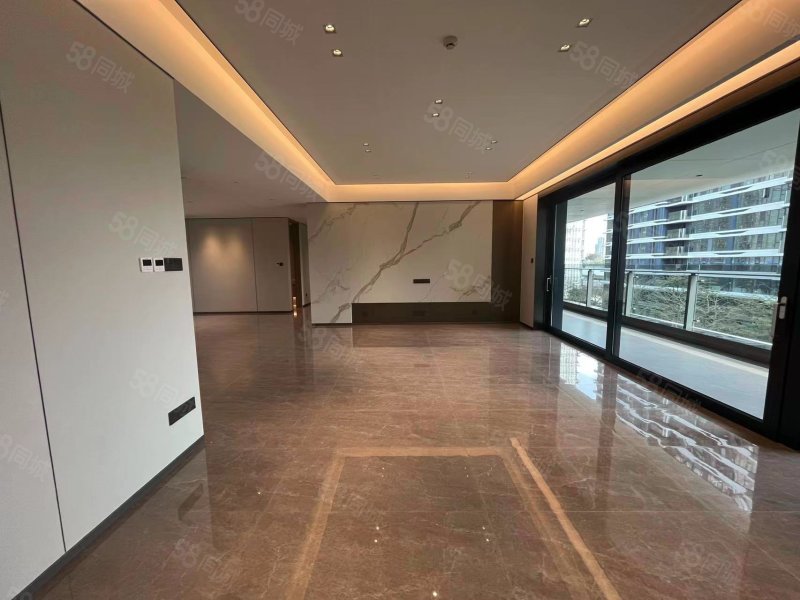 即将加推海口市区罗牛山璞玉精装大平层改善居住配套齐全