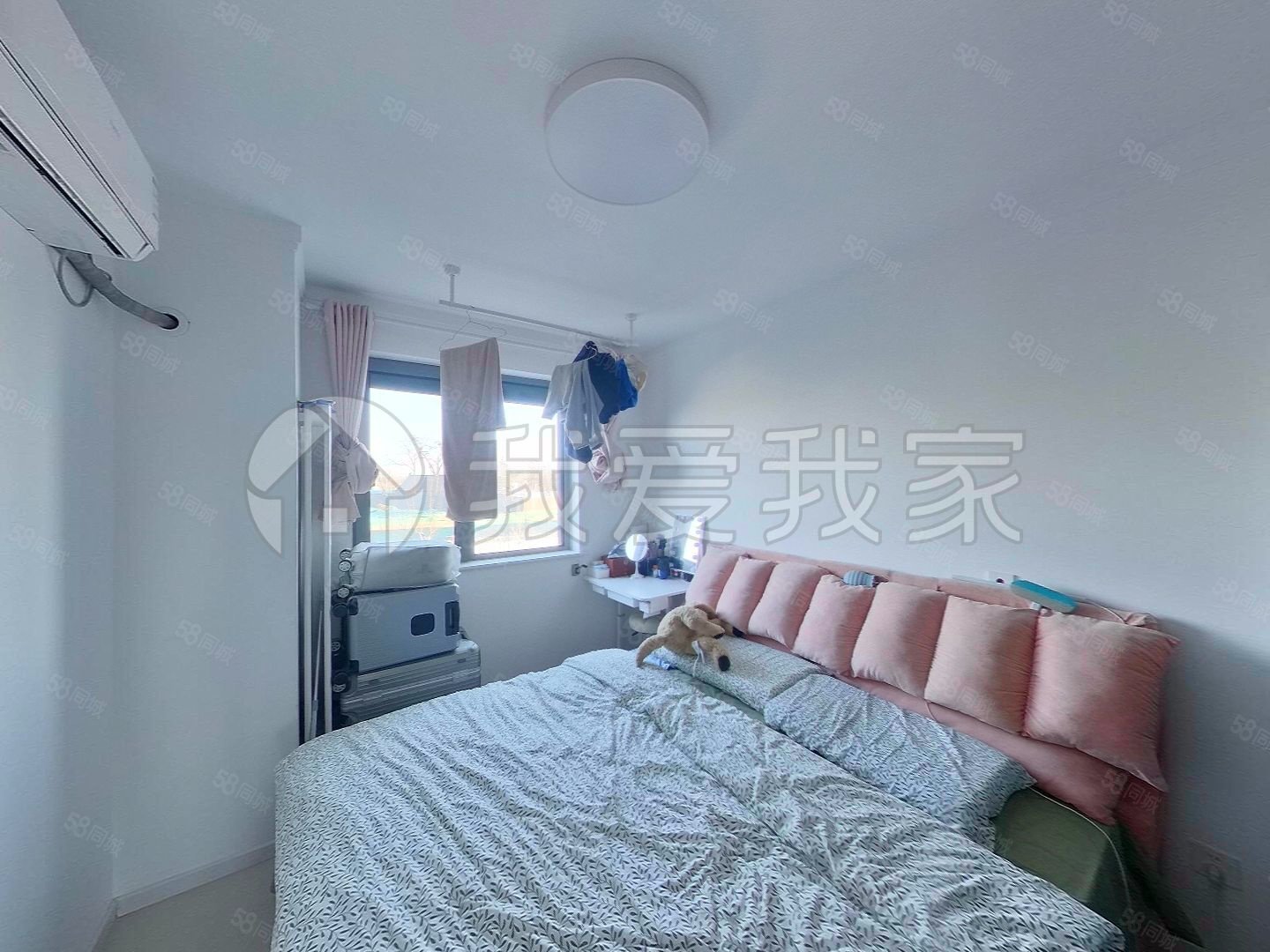 晏河灣(9號地塊)1室1廳1衛(wèi)56.4㎡東西230萬