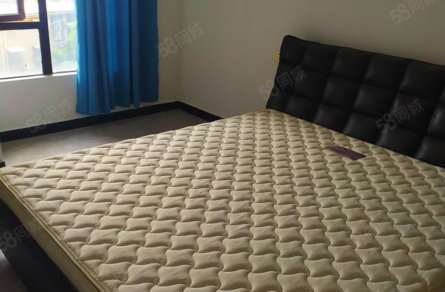 上园小区3室1厅111.06㎡123万二手房图片