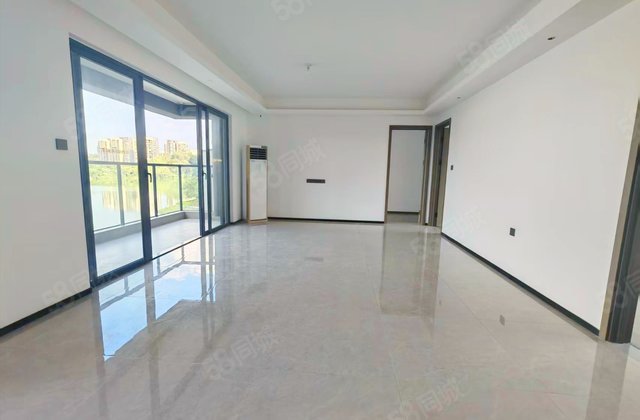 美的滨湖学府4室2厅133.44㎡207万二手房图片