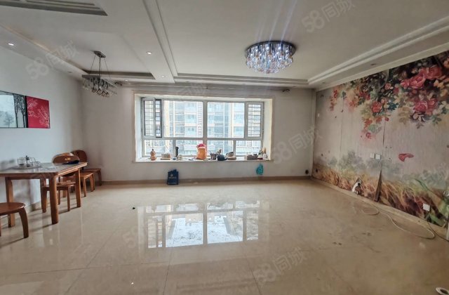 老文轩  洋房 龙湾商品房近东门 公摊小带车位储藏室免大税