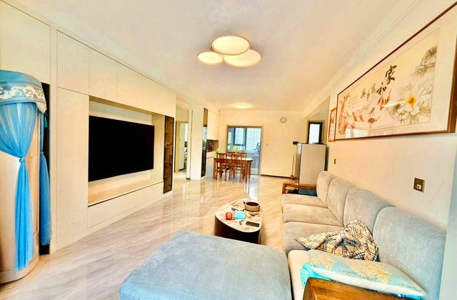 蔚蓝新观邸3室2厅115.13㎡145万二手房图片