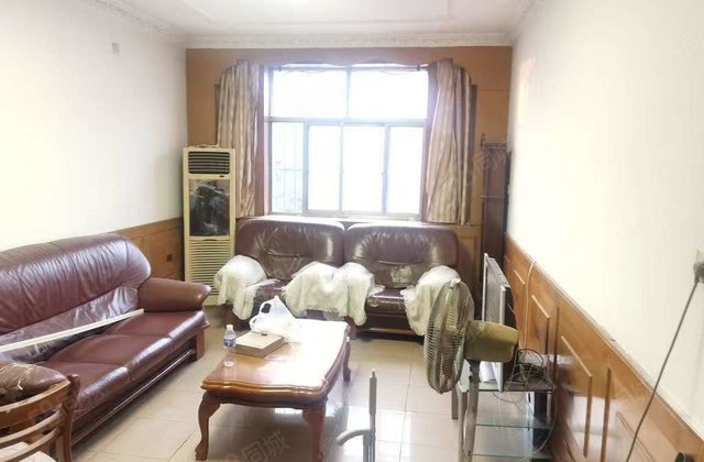 文轩本部 公安局家属院二楼三室朝阳双阳台 南北通透停车超方便