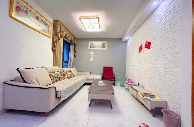 佳年华新生活(A区)3室2厅79.18㎡71万二手房图片