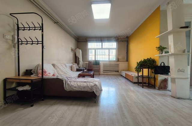 文轩闸口东关国际 电业局5院步梯二楼边户带地上车库