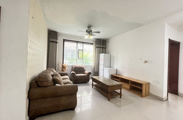 东文轩 凤凰新城孝心一楼 全明户型 边户