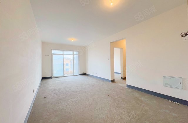 天邑宏御花园御苑3室2厅119.73㎡76万二手房图片