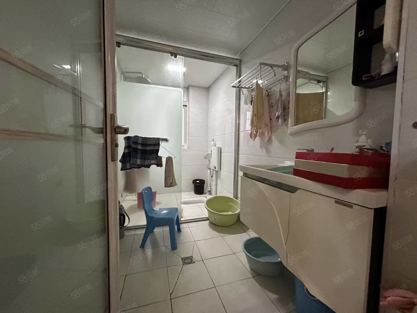 盛世东城4室2厅2卫141㎡南北59.8万