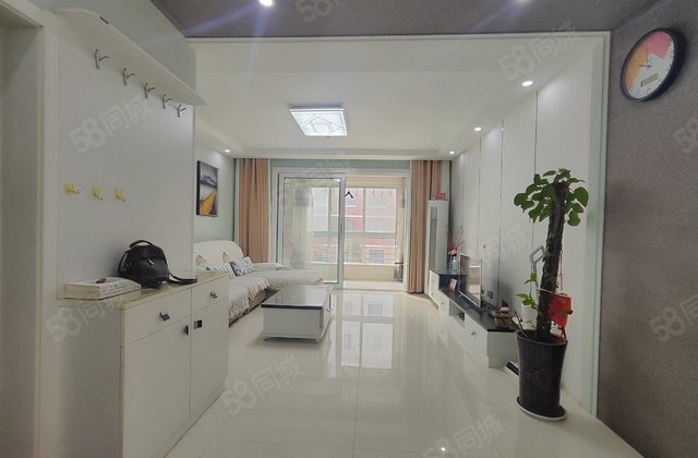 港基东原华府(A区)3室2厅127㎡69万二手房图片