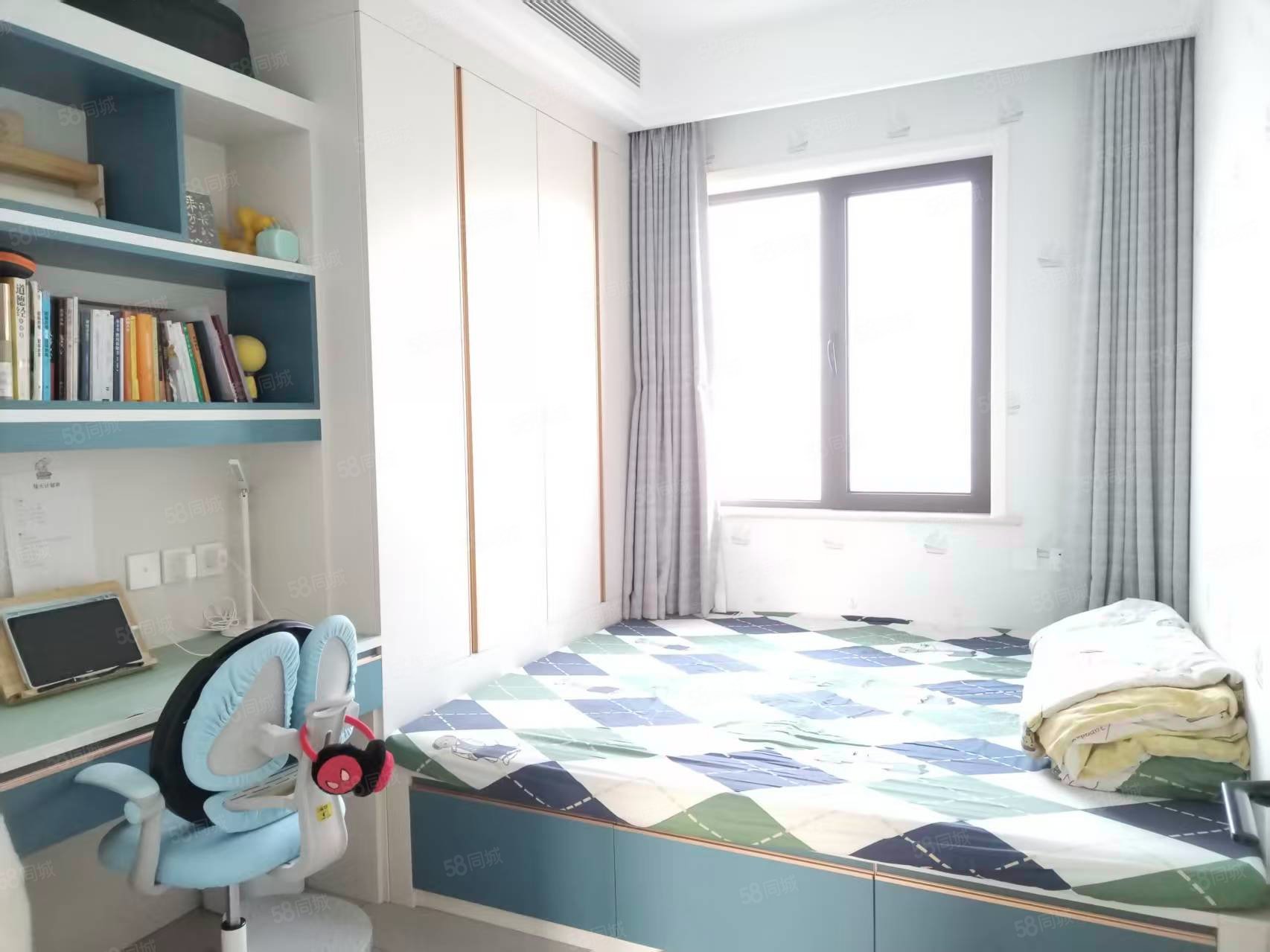 樾府3室2廳2衛(wèi)124.51㎡南北420萬