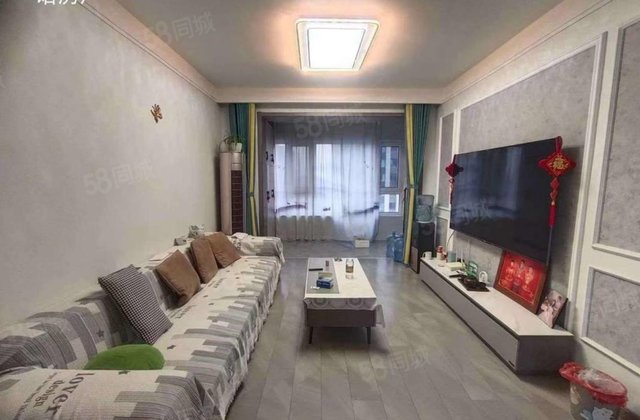 人民公园 精装可拎包入住 刚需小三居 朝南 商品房