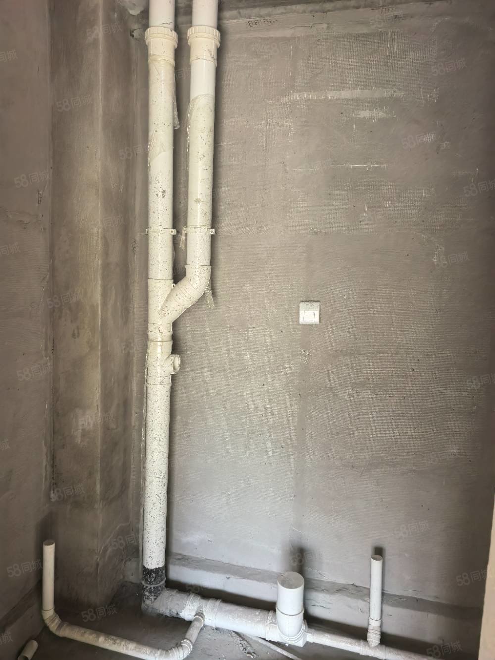 华韵锦园3室2厅2卫140㎡南北98万