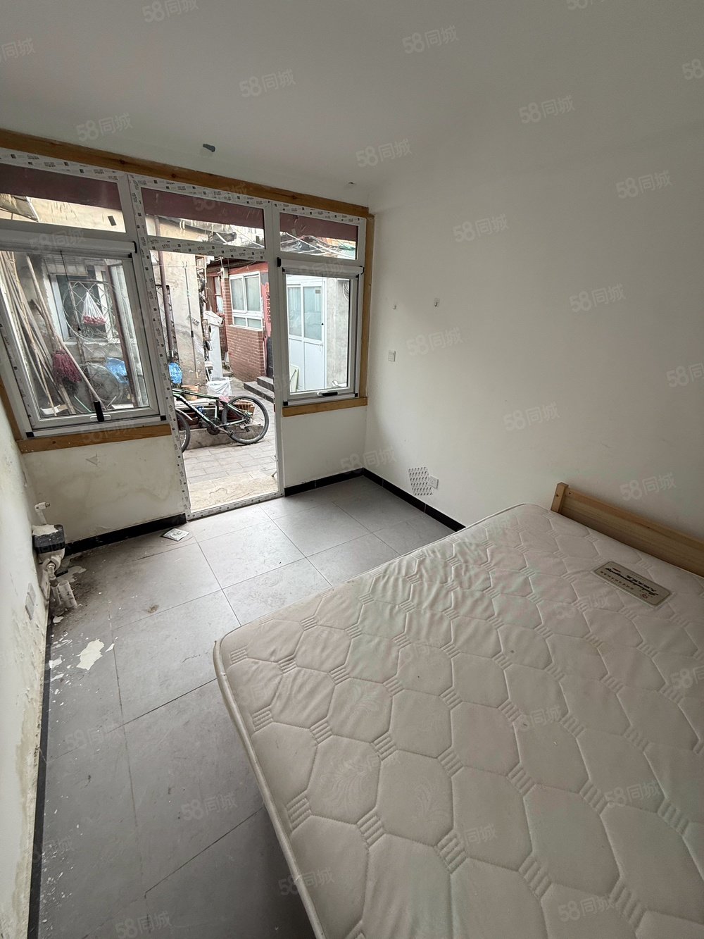 永康胡同小區(qū)1室0廳0衛(wèi)14.3㎡南北248萬