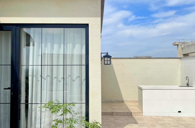 蓝光东方天地(商住楼)2室2厅49㎡40万二手房图片