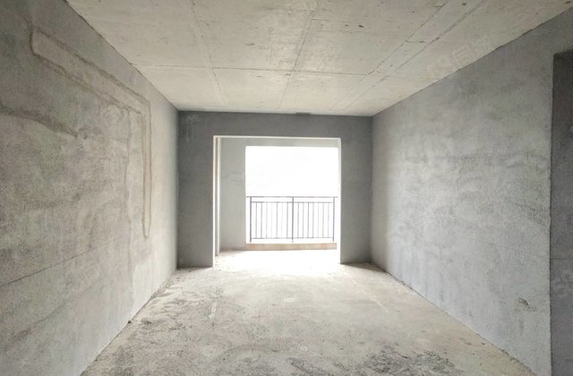 地王公馆4室2厅120.6㎡56.8万二手房图片