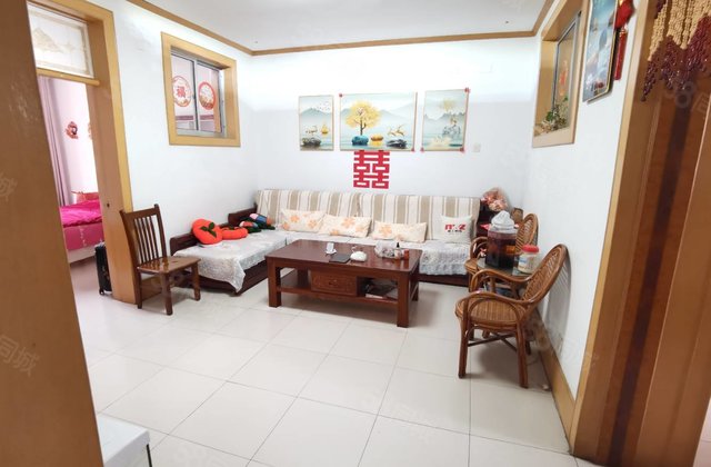 水城中街 东昌中学附近 化工机械厂地暖三室