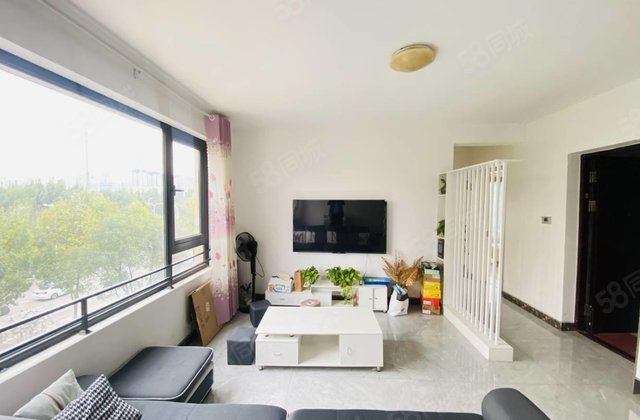 绿城百合新城三室东边户全明户型采光好送储藏室