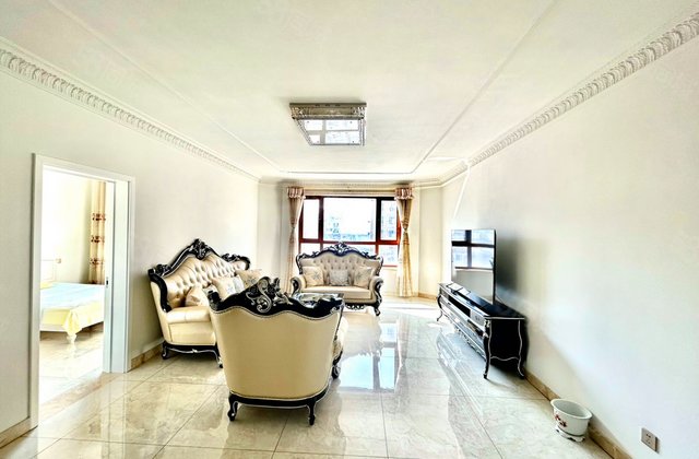 垠禄新界3室2厅169.03㎡198万二手房图片