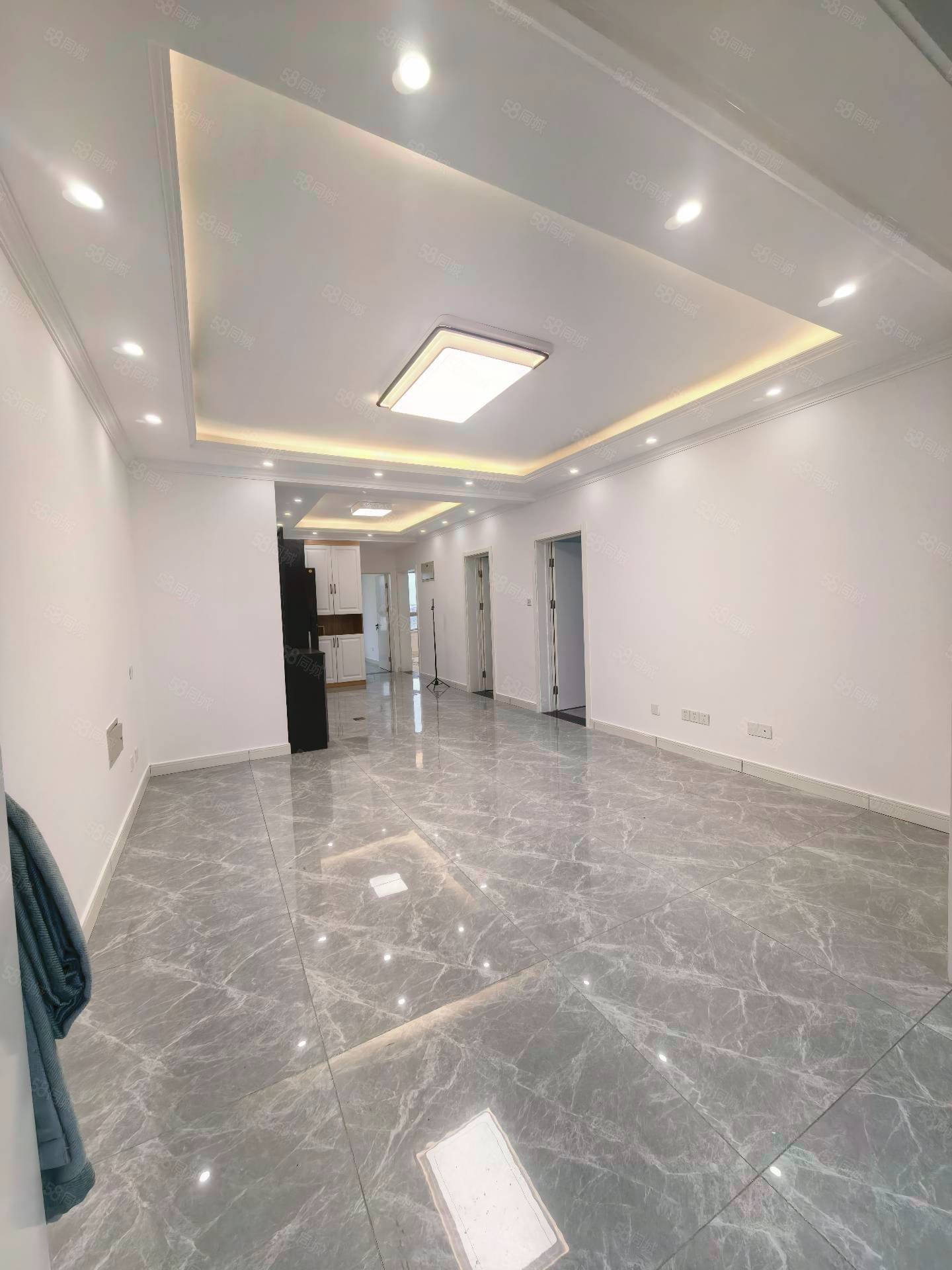 八達(dá)嶺孔雀城棲山會(huì)2室2廳1衛(wèi)89㎡南北52萬(wàn)