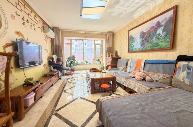 万龙花园2室2厅97㎡70万二手房图片