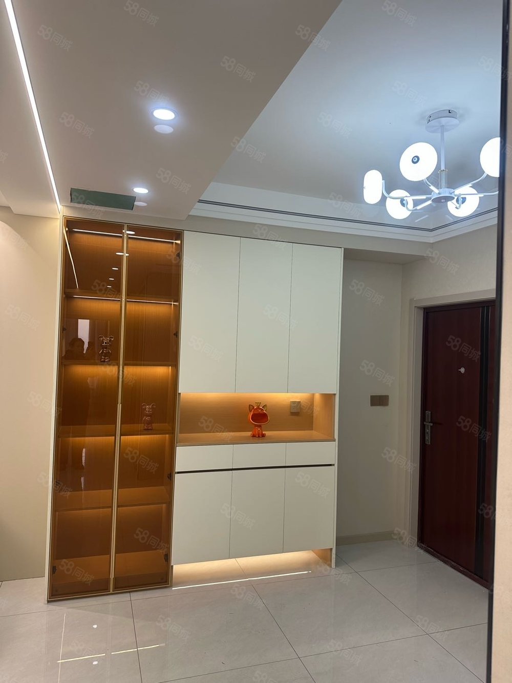 青湖铭城2室2厅1卫84㎡南北35万