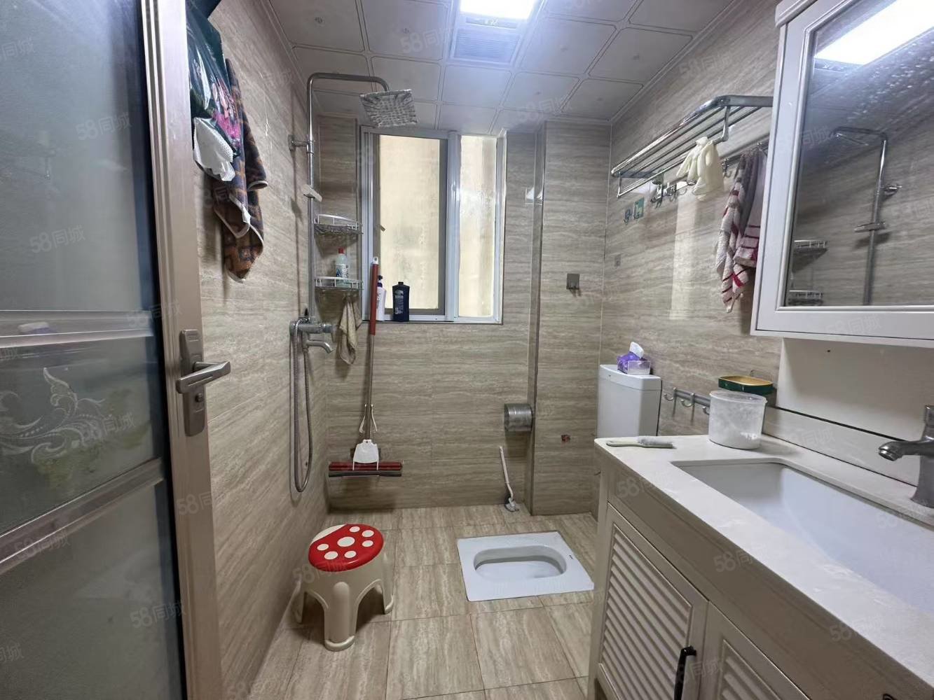 民安小区3室2厅1卫100㎡东南29万