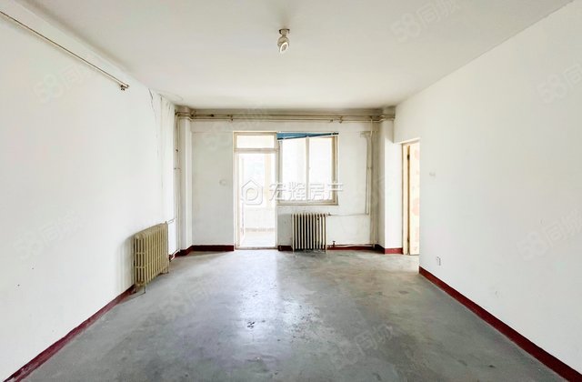 孙家台小区3室2厅119.6㎡73万二手房图片