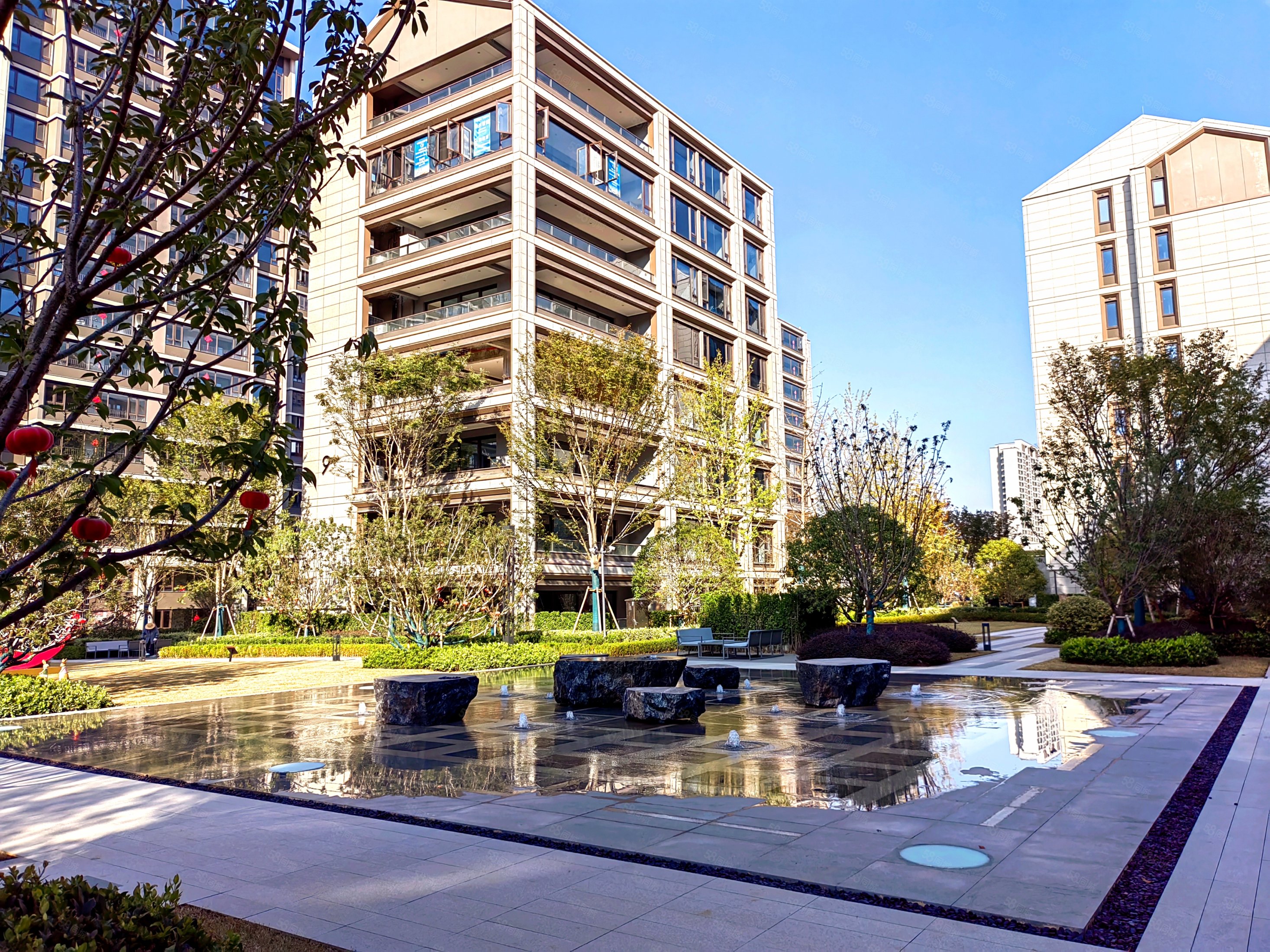 融创滨湖印 8层真洋房 经典四叶草户型 降价卖,融创滨湖印-合肥58同城