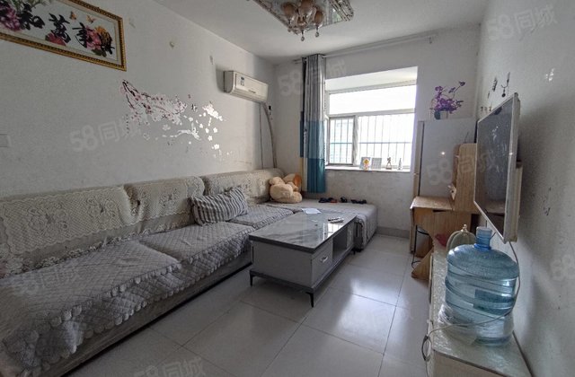 实验 带车位储藏室！南湖新城边户南北通透 免大税 能按揭