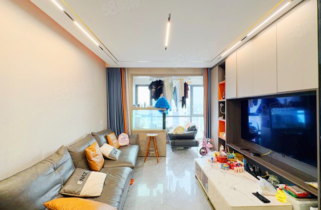 融创御湖宸院(1期)3室2厅111.98㎡185万二手房图片