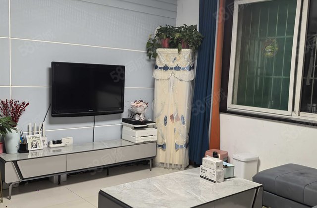 乾城花园3室2厅118.24㎡63万二手房图片