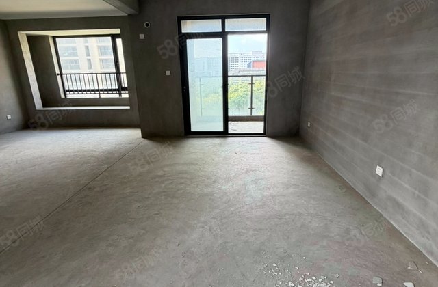 天海望府3室2厅116㎡155万二手房图片