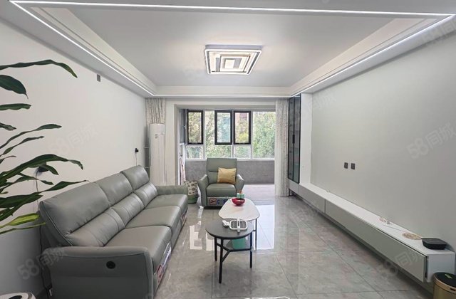 紫玉府4室2厅138㎡129万二手房图片