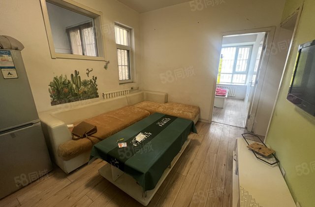 急售 向阳路 阳光实验 三里铺 月亮湾A区 两室电梯房