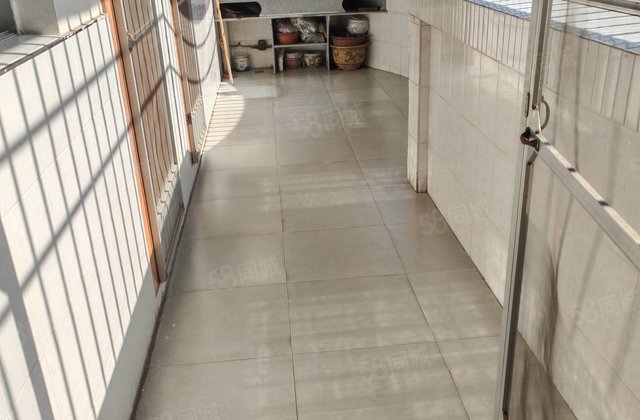 葫芦花园190号院4室2厅140㎡88万二手房图片