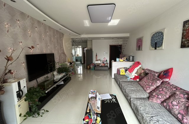 在水一方(A区)3室2厅134㎡123.3万二手房图片