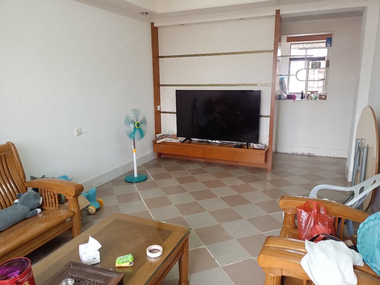 西门市场顶3室2厅1卫98㎡南北32万