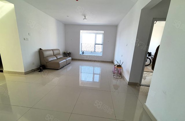 文轩总校 市中心 东关国际边户 车位 储藏室 免大税