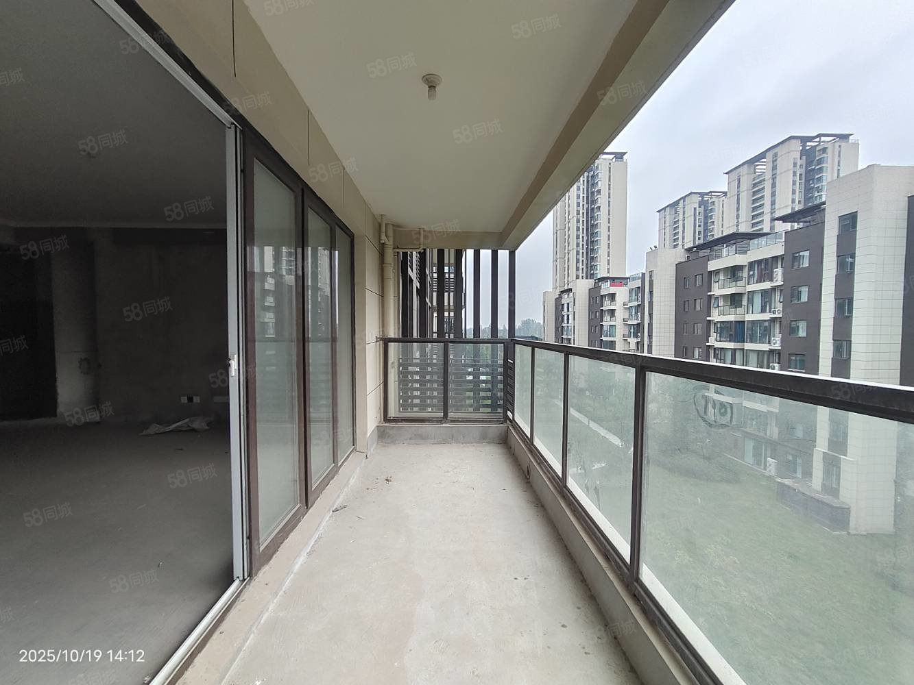 圣桦锦江天玺4室2厅2卫145㎡南北85万