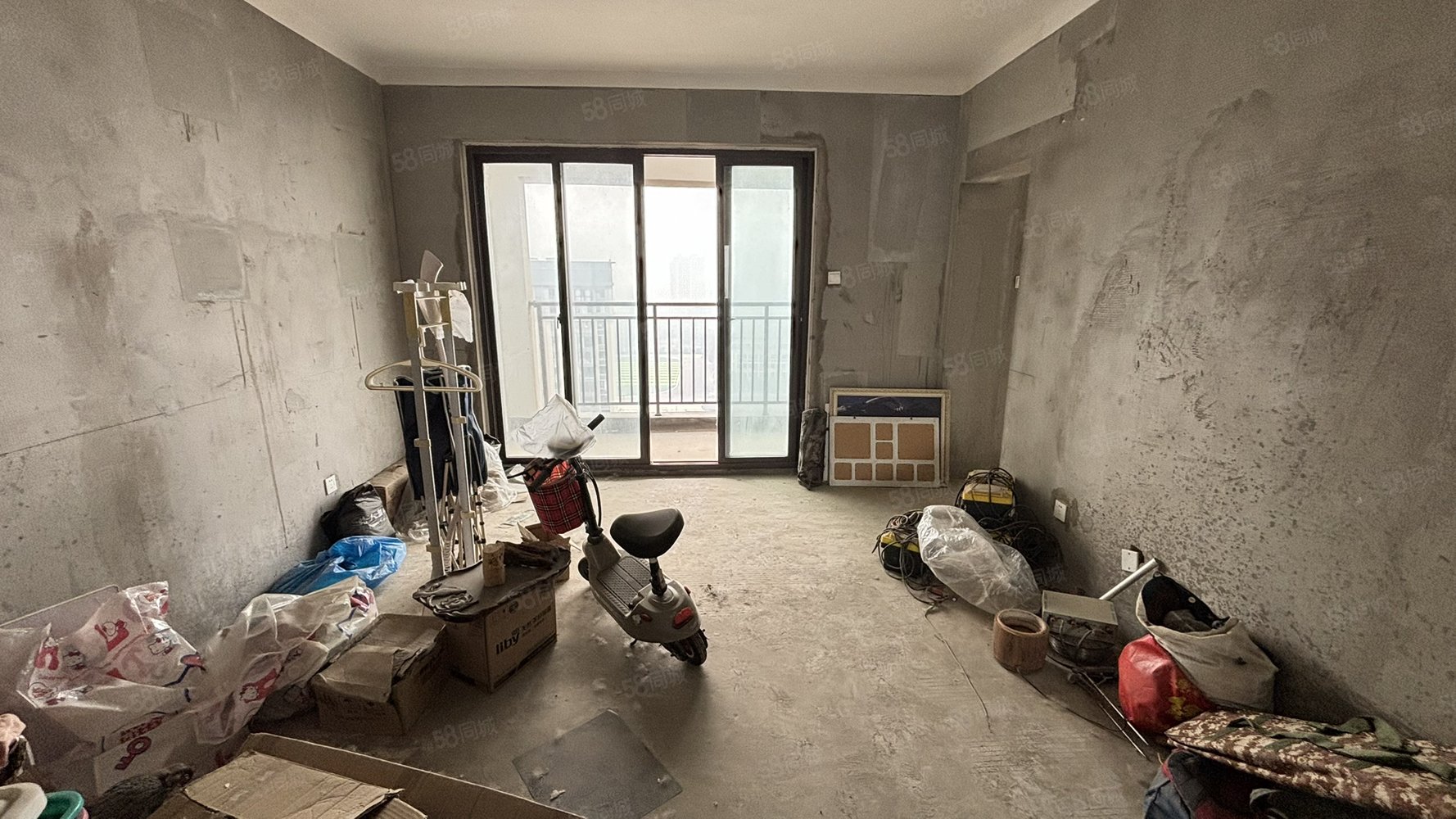 和顺静天府3室2厅2卫124㎡南北62万