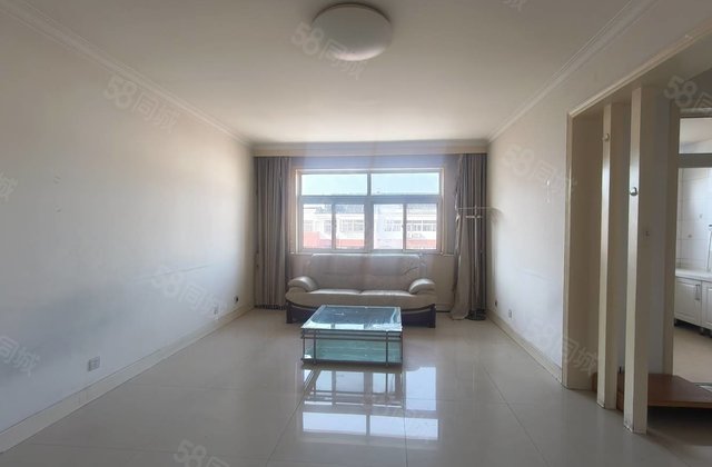 急售湖边，三室朝阳大平层，双阳台    ，乐园  附近，双气