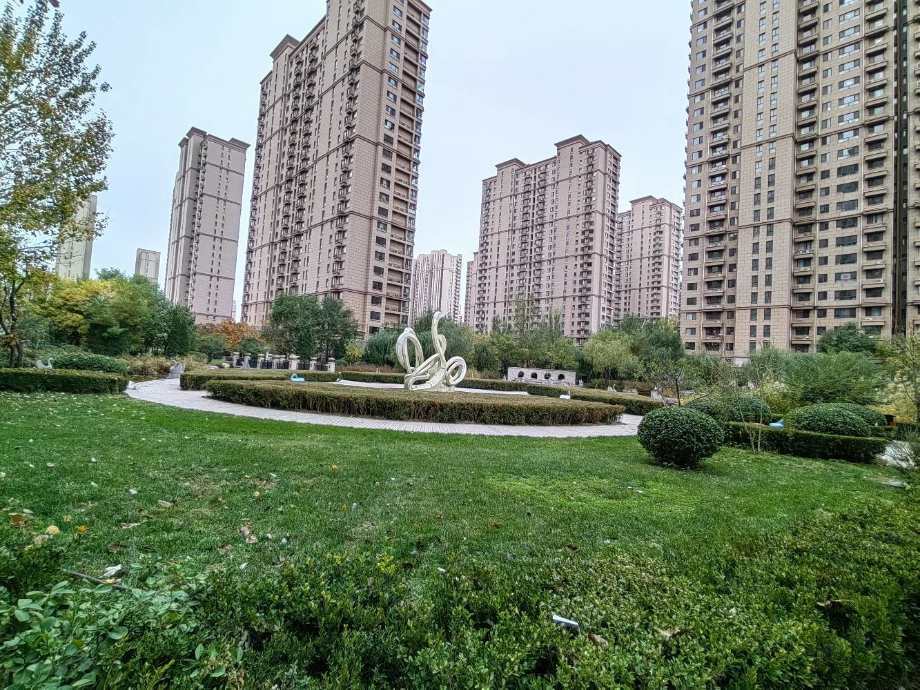 新秀 小区环境 好 植物园旁全天采光随时看房,公园时代-保定58同城