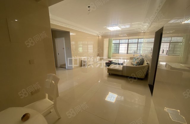 皇庭美域一期4室2厅143.3㎡95万二手房图片