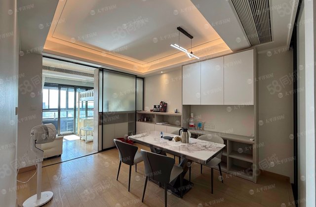 前滩东方逸品2室2厅88.29㎡910万二手房图片